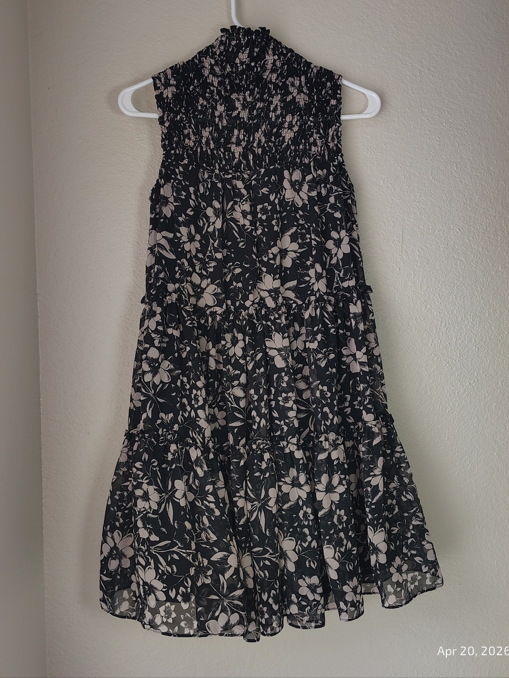 Taylor Dress Womens Sz XS Floral Sleeveless Mock Neck Smocked Chiffon Mini Black - Picture 7 of 7